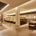 酒店 Silken 4*