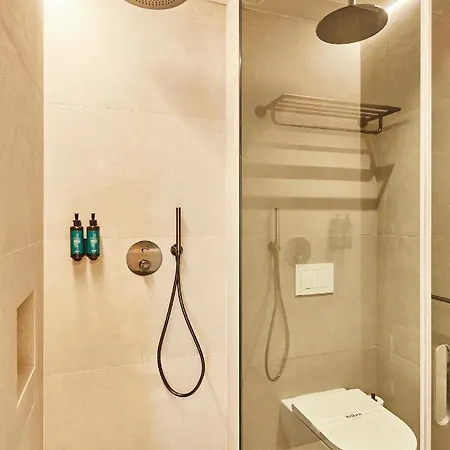 Отель Silken 4*