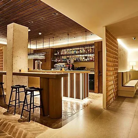 Hotel Silken