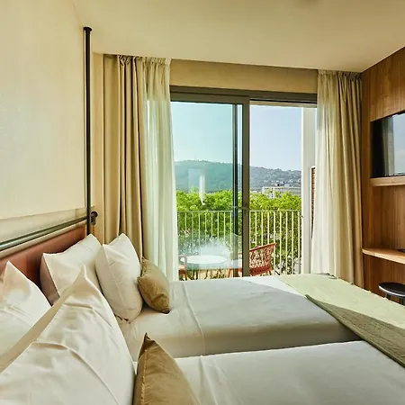 Silken Отель 4*